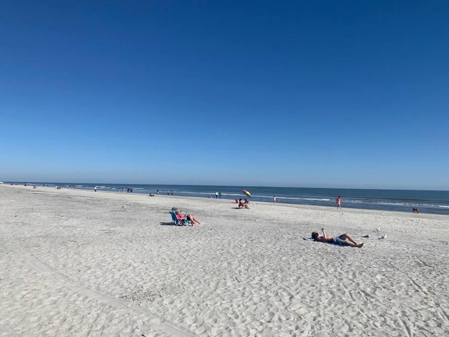 Feelin Tip'Sea-Oceanview Retreat Steps To Beach Hilton Head Island Exterior photo